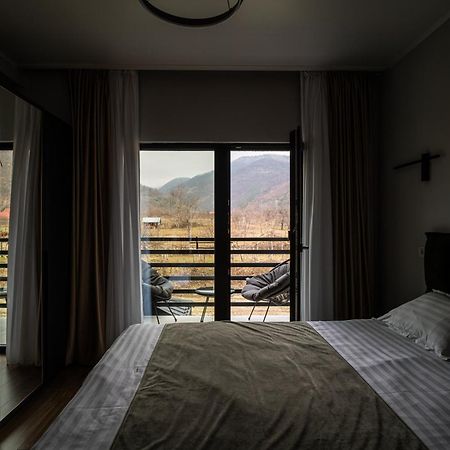 Transalpina Retreat Hotel Novaci-Străini Eksteriør billede