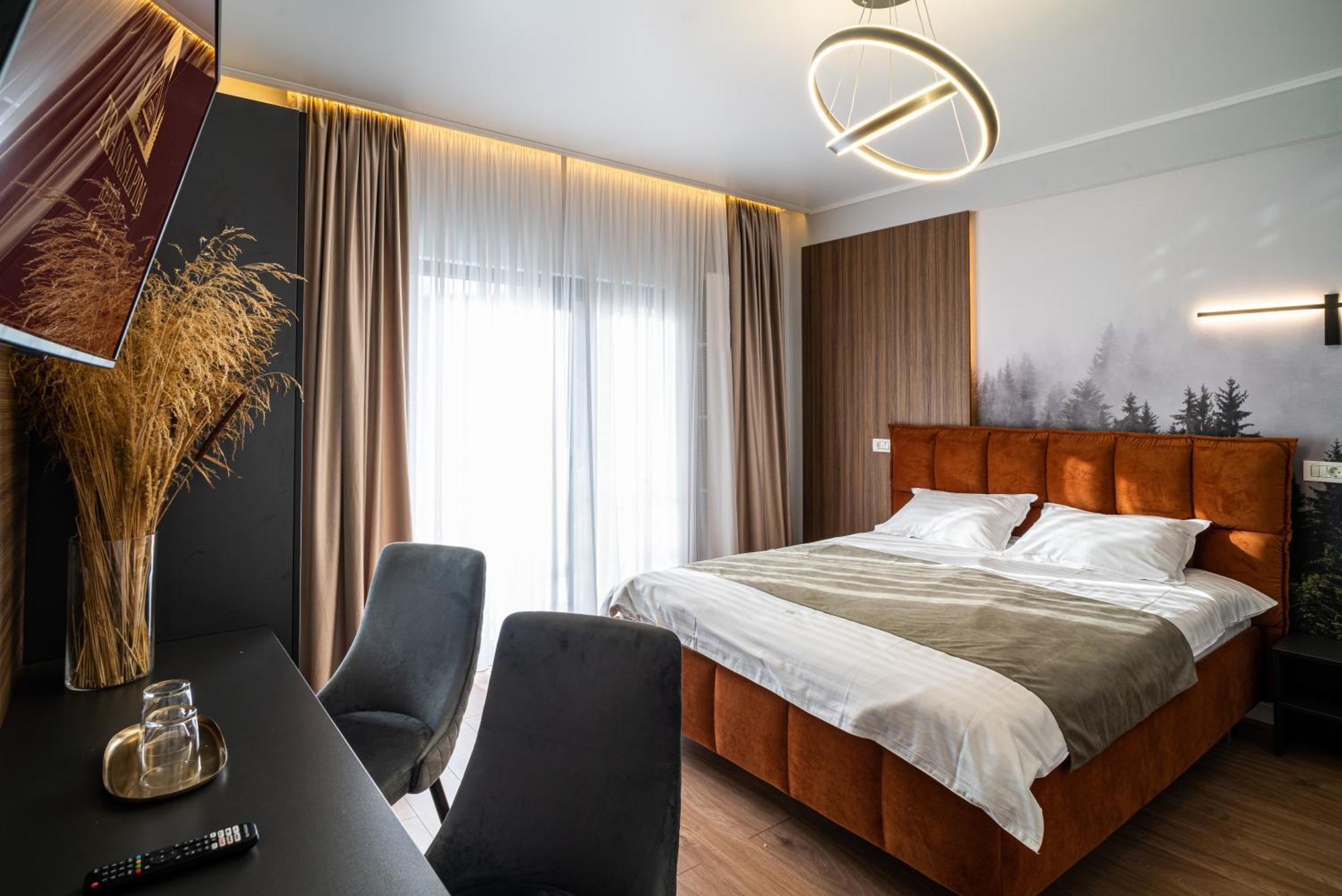 Transalpina Retreat Hotel Novaci-Străini Eksteriør billede