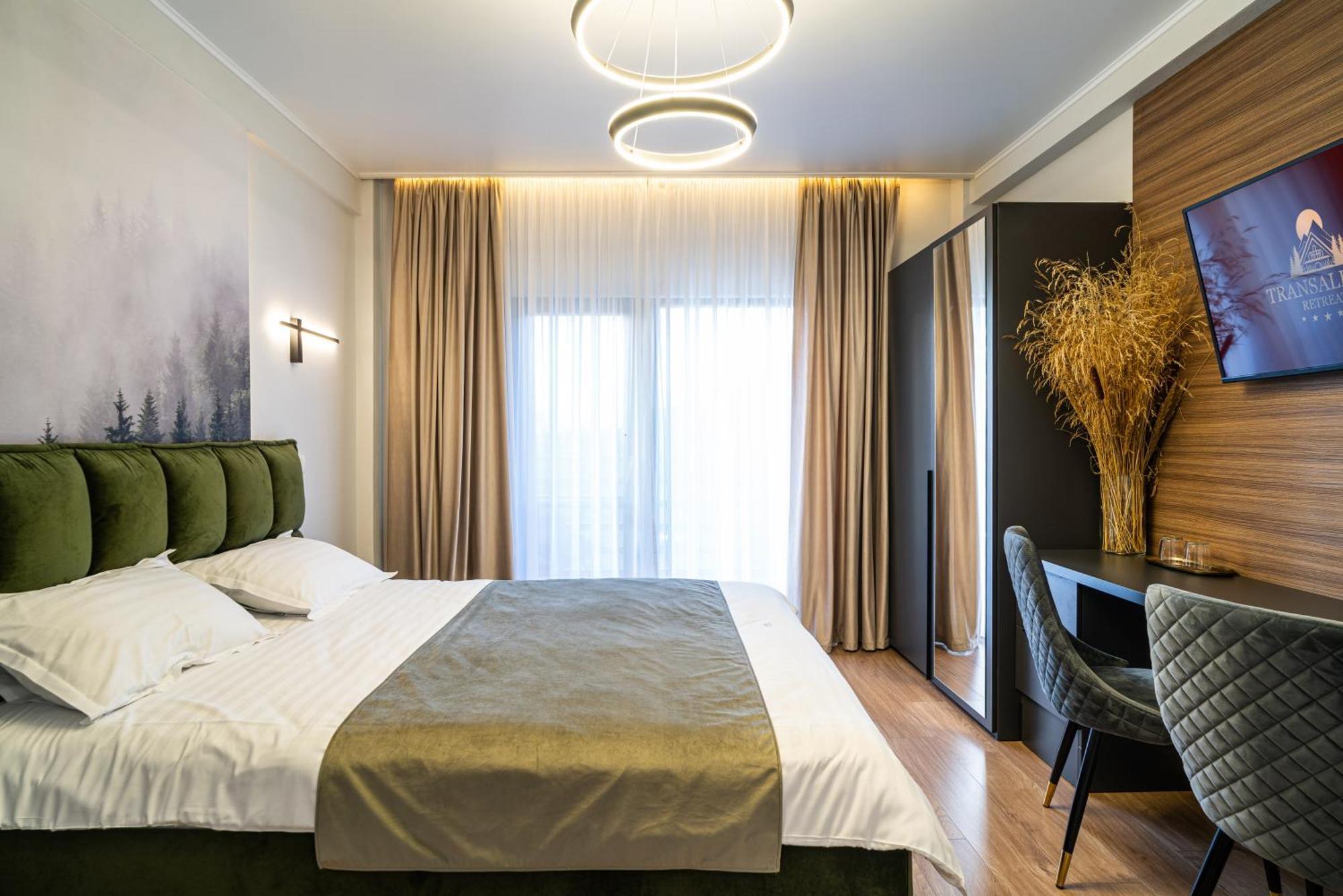 Transalpina Retreat Hotel Novaci-Străini Eksteriør billede