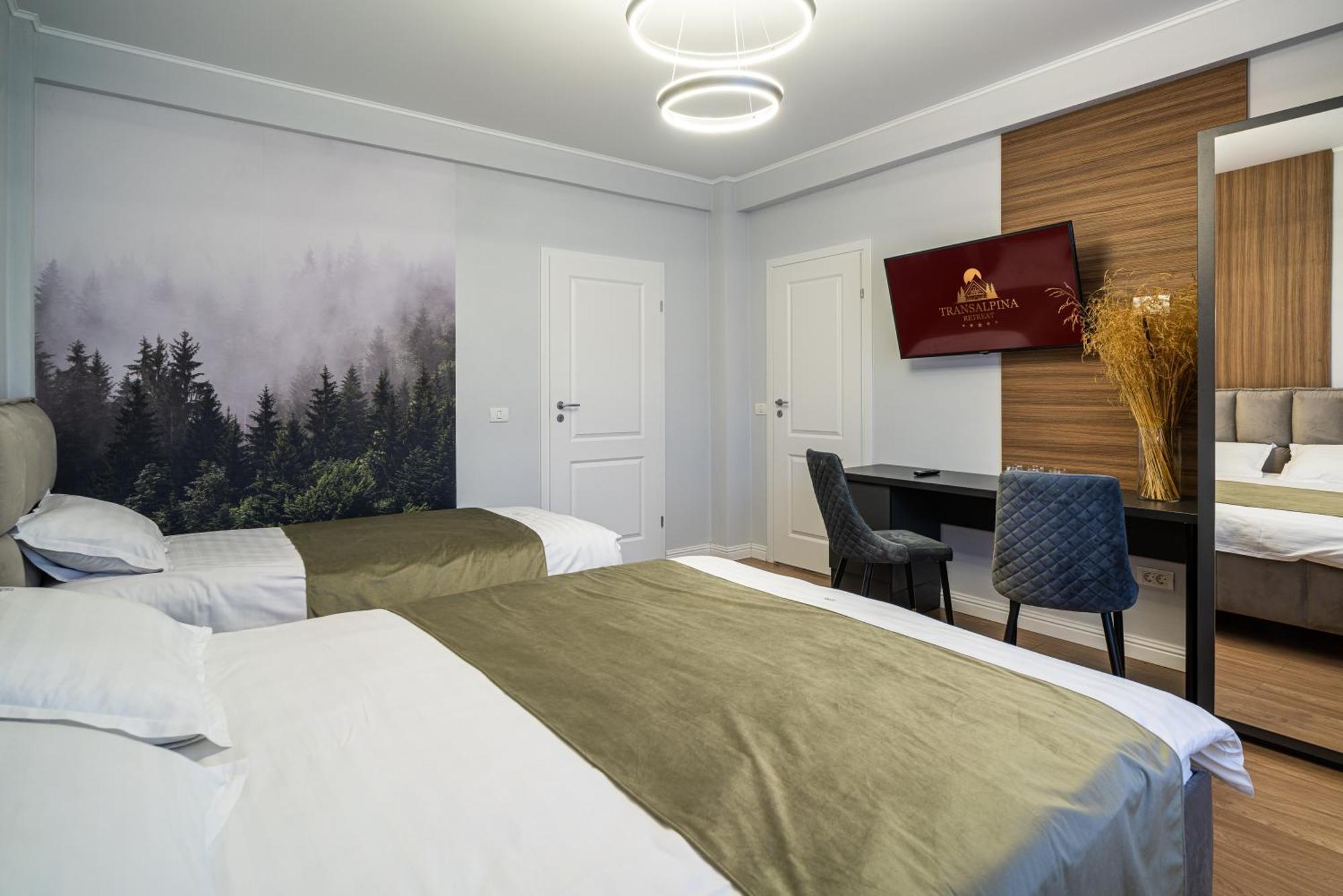 Transalpina Retreat Hotel Novaci-Străini Eksteriør billede