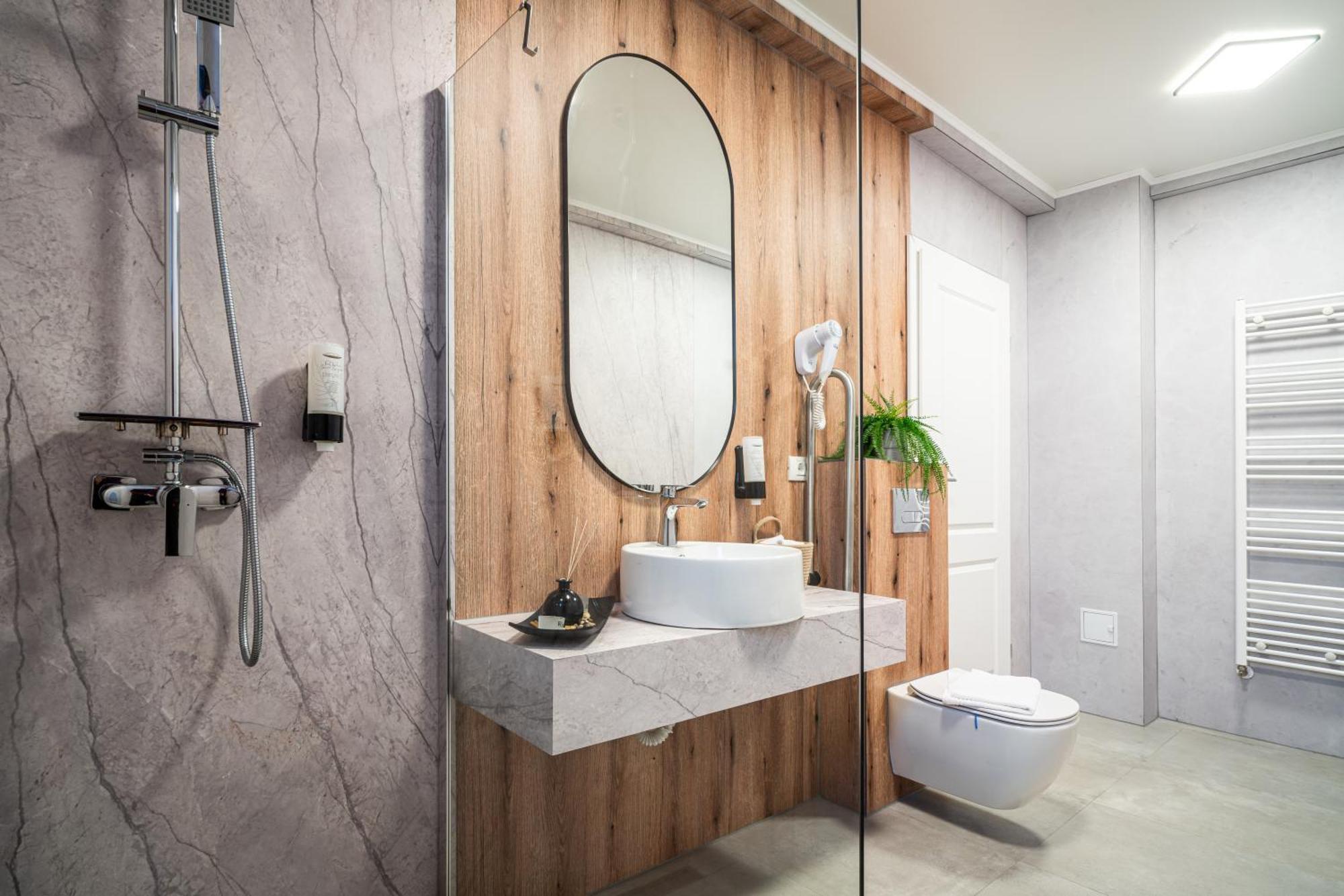 Transalpina Retreat Hotel Novaci-Străini Eksteriør billede